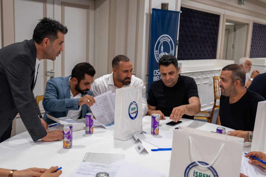 İSREM çalıştayında masa başında değerlendirme çalışması